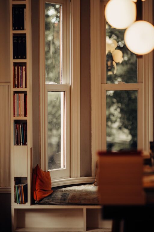 Simple Ways to Create a Cozy Reading Nook in Your Home